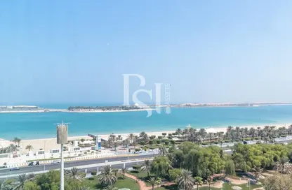 Apartment - 4 Bedrooms - 4 Bathrooms for rent in Al Sahel Tower 1 - Al Sahel Towers - Corniche Road - Abu Dhabi