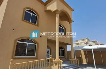 Villa - 6 Bedrooms for rent in Shakhbout City - Abu Dhabi