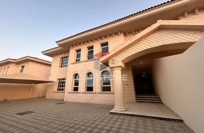 Villa - 4 Bedrooms - 4 Bathrooms for rent in Al Khabisi - Al Ain