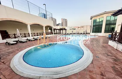 Villa - 4 Bedrooms - 6 Bathrooms for rent in Khalidiya Village - Al Khalidiya - Abu Dhabi