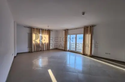 Apartment - 3 Bedrooms - 4 Bathrooms for sale in Tower 25 - Al Reef Downtown - Al Reef - Abu Dhabi