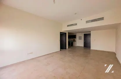 Apartment - 1 Bedroom - 2 Bathrooms for rent in Silicon Gates 1 - Silicon Gates - Dubai Silicon Oasis - Dubai