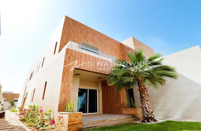 Villa - 5 Bedrooms - 6 Bathrooms for sale in Marina Sunset Bay - The Marina - Abu Dhabi