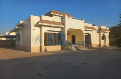 Villa - 4 Bedrooms - 6 Bathrooms for rent in Al Shahba - Sharjah