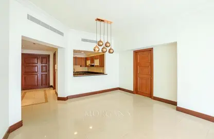 Apartment - 2 Bedrooms - 4 Bathrooms for rent in Golden Mile 2 - Golden Mile - Palm Jumeirah - Dubai