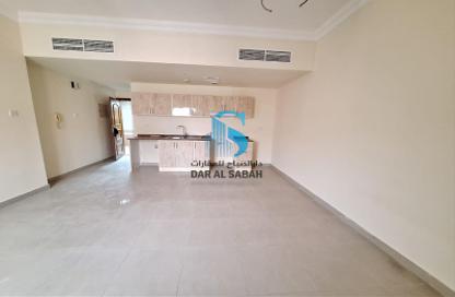 Apartment - 1 Bathroom for rent in Suroor 445 - Al Nahda - Sharjah