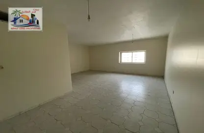 Apartment - 4 Bedrooms - 3 Bathrooms for rent in Al Mahatta - Al Qasimia - Sharjah