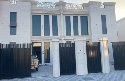 Villa - 4 Bedrooms - 4 Bathrooms for rent in Hoshi - Al Badie - Sharjah