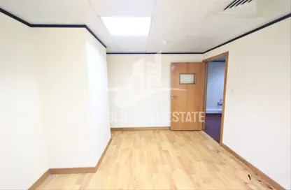 Office Space - Studio - 1 Bathroom for rent in Al Najda Street - Abu Dhabi