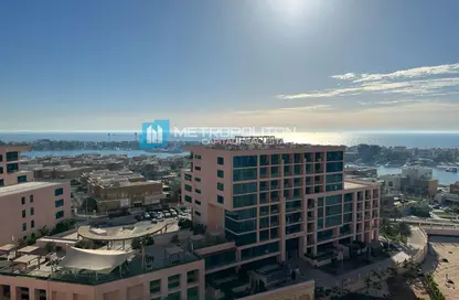 Apartment - 1 Bedroom - 2 Bathrooms for sale in Fairmont Marina Residences - The Marina - Abu Dhabi