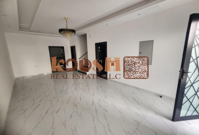 Townhouse - 4 Bedrooms - 6 Bathrooms for sale in Al Yasmeen 1 - Al Yasmeen - Ajman