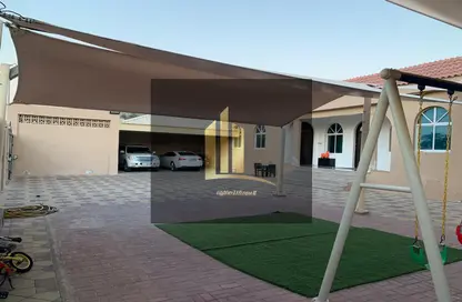 Villa - 3 Bedrooms - 4 Bathrooms for sale in Al Azra - Al Riqqa - Sharjah