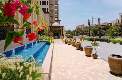 Pool image for: Apartment - 4 Bedrooms - 5 Bathrooms for sale in Lamtara 1 - Madinat Jumeirah Living - Umm Suqeim - Dubai, Image 1