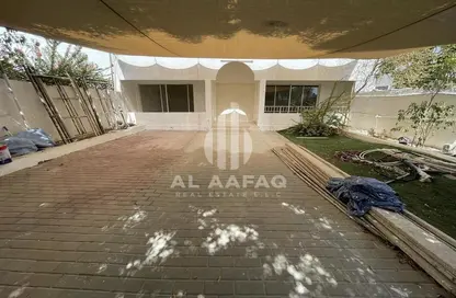 Villa - 3 Bedrooms - 3 Bathrooms for rent in Al Jazzat - Al Riqqa - Sharjah