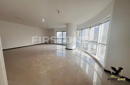 Apartment - 3 Bedrooms - 4 Bathrooms for rent in Silver Tower - Corniche Road - Abu Dhabi