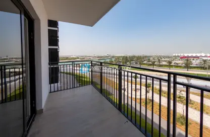 Apartment - 1 Bathroom for rent in Waters Edge - Yas Island - Abu Dhabi