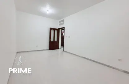 Apartment - 1 Bedroom - 2 Bathrooms for rent in Airport Road - Abu Dhabi