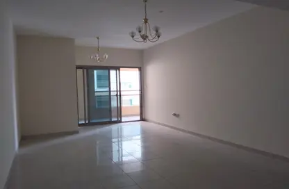 Apartment - 2 Bedrooms - 3 Bathrooms for rent in Queen Tower - Al Qasba - Sharjah