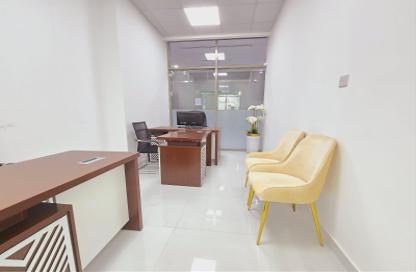 Business Centre - Studio - 1 Bathroom for rent in Red Avenue - Al Garhoud - Dubai