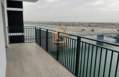 Apartment - 3 Bedrooms - 4 Bathrooms for sale in Waters Edge - Yas Island - Abu Dhabi