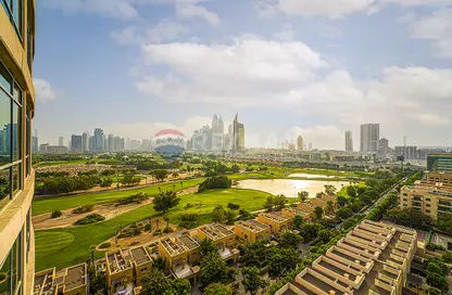 Apartment - 1 Bedroom - 1 Bathroom for sale in Golf Tower 2 - Golf Towers - The Views - Dubai