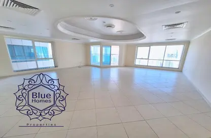 Apartment - 3 Bedrooms - 4 Bathrooms for rent in Queen Tower - Al Qasba - Sharjah