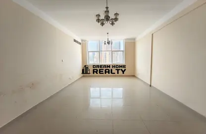 Apartment - 3 Bedrooms - 3 Bathrooms for rent in Al Majaz 2 - Al Majaz - Sharjah