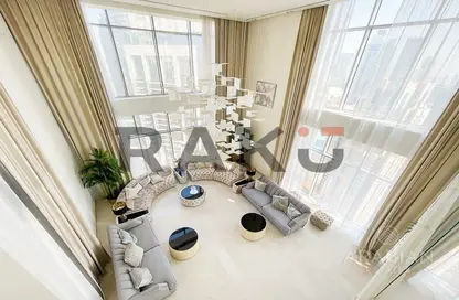 Duplex - 4 Bedrooms - 5 Bathrooms for sale in Boulevard Crescent Tower 1 - BLVD Crescent - Downtown Dubai - Dubai