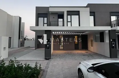 Villa - 4 Bedrooms - 4 Bathrooms for rent in Greenviews 2 - EMAAR South - Dubai South (Dubai World Central) - Dubai