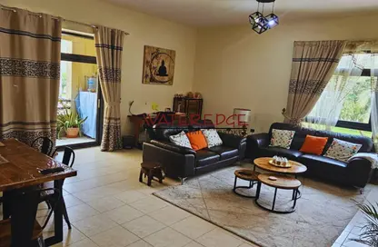 Apartment - 2 Bedrooms - 2 Bathrooms for sale in Al Nakheel 4 - Al Nakheel - Greens - Dubai