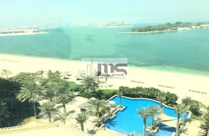 Apartment - 2 Bedrooms - 3 Bathrooms for rent in Jash Falqa - Shoreline Apartments - Palm Jumeirah - Dubai