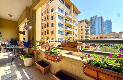 Apartment - 3 Bedrooms - 2 Bathrooms for sale in The Views 1 - The Views - Dubai