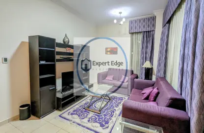 Apartment - 2 Bedrooms - 2 Bathrooms for rent in Al Barsha 1 - Al Barsha - Dubai