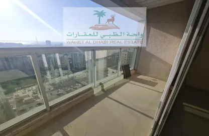 Apartment - 3 Bedrooms - 4 Bathrooms for rent in Al Dana Tower - Al Majaz 3 - Al Majaz - Sharjah