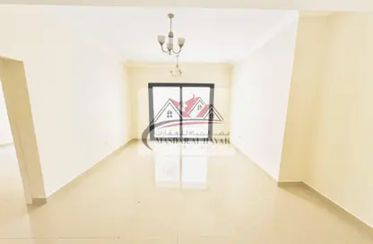 Apartment - 1 Bedroom - 2 Bathrooms for rent in Muwaileh 29 Building - Muwaileh - Sharjah