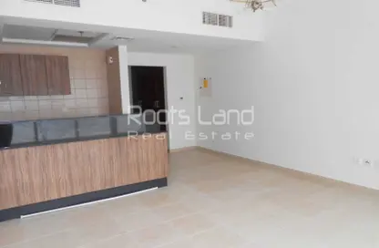 Apartment - 1 Bathroom for sale in Burj Al Nujoom - Downtown Dubai - Dubai