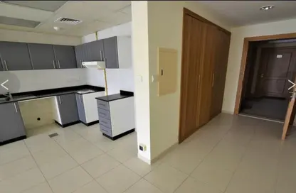 Apartment - 1 Bedroom - 2 Bathrooms for rent in Emirates Gardens 2 - Jumeirah Village Circle - Dubai