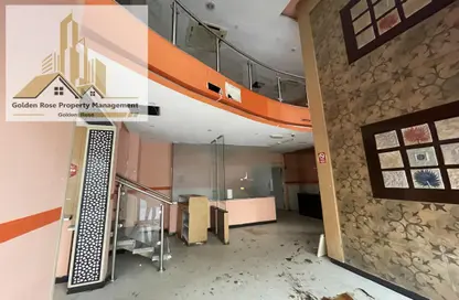 Retail - Studio - 2 Bathrooms for rent in Al Zahiyah - Abu Dhabi