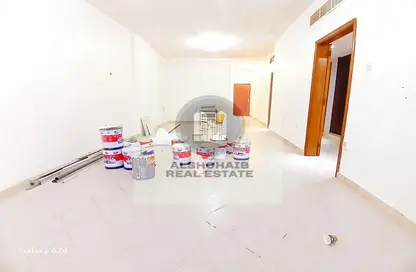 Apartment - 2 Bedrooms - 2 Bathrooms for rent in Hamdan Street - Abu Dhabi