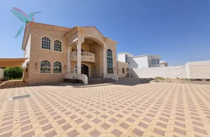 Villa - 5 Bedrooms - 7 Bathrooms for sale in Al Towayya - Al Ain