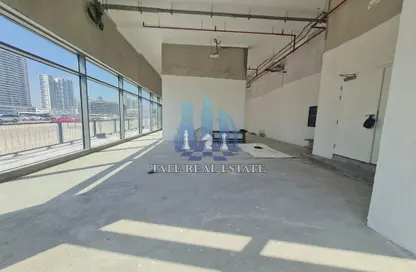 Retail - Studio for rent in Najmat Abu Dhabi - Al Reem Island - Abu Dhabi