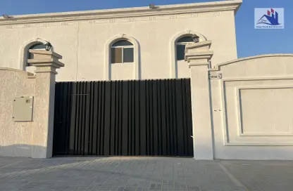 Villa - 4 Bedrooms - 6 Bathrooms for rent in Hoshi 1 - Hoshi - Al Badie - Sharjah