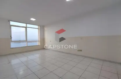 Apartment - 3 Bedrooms - 4 Bathrooms for rent in Khalifa Street - Abu Dhabi