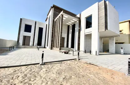 Villa - 5 Bedrooms - 7 Bathrooms for rent in Al Barsha South 1 - Al Barsha South - Al Barsha - Dubai