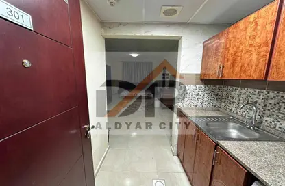 Apartment - 1 Bathroom for rent in Al Jurf 2 - Al Jurf - Ajman Downtown - Ajman