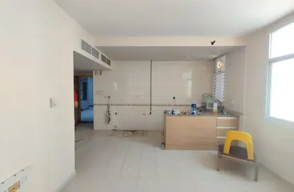 Apartment - Studio - 1 Bathroom for rent in Al Mujarrah - Al Sharq - Sharjah