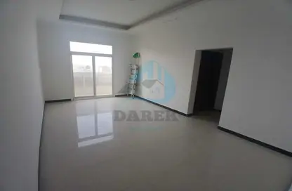 Apartment - 2 Bedrooms - 3 Bathrooms for rent in Al Jurf Industrial 3 - Al Jurf Industrial - Ajman