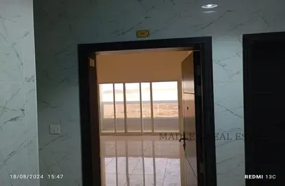 Apartment - 2 Bedrooms - 2 Bathrooms for rent in Fifth avenue Ajman - Emirates City - Ajman