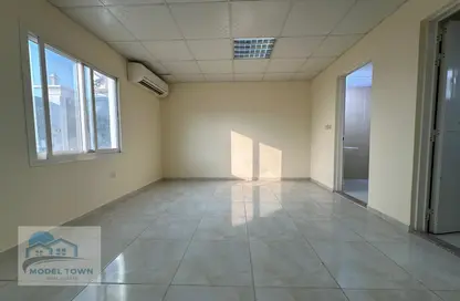 Apartment - 1 Bathroom for rent in Shakhbout City - Abu Dhabi