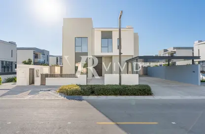 Villa - 5 Bedrooms - 6 Bathrooms for rent in Murooj Al Furjan - Al Furjan - Dubai